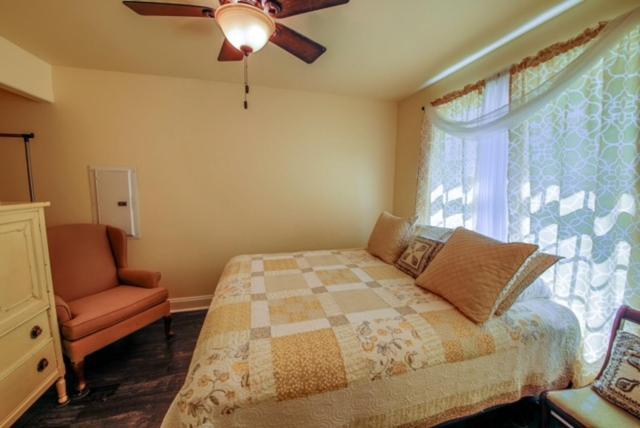 Historic Town Square Bungalow In Heart Of Brighton Atoka المظهر الخارجي الصورة